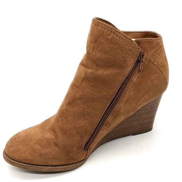 Ruff Hewn Holley Ankle Boots Wedge Heel Tan Brown Zippers Women's Size 9. - Picture 4 of 7